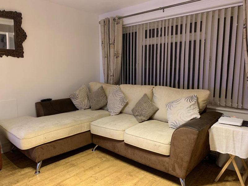 75Ers Private Room Cheltenham Zewnętrze zdjęcie